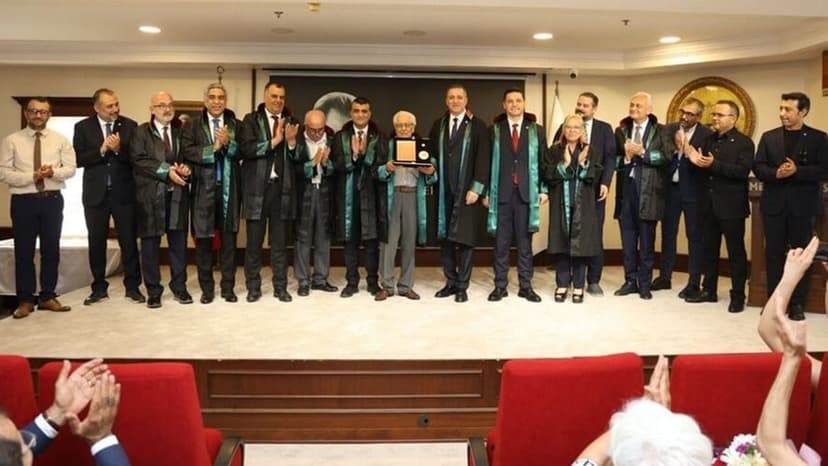 TBB Başkanı Sağkan'dan meslekte 40, 50 ve 60 yılını dolduran avukatlara plaket