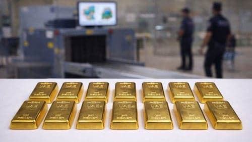 15 kilo kaçak altın yakalayan memur, 1 kilosunu rüşvet olarak almış!