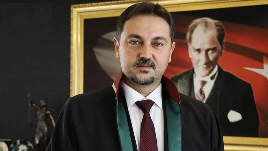 Muğla Barosu'nda Levent Akgün yeniden başkan seçildi