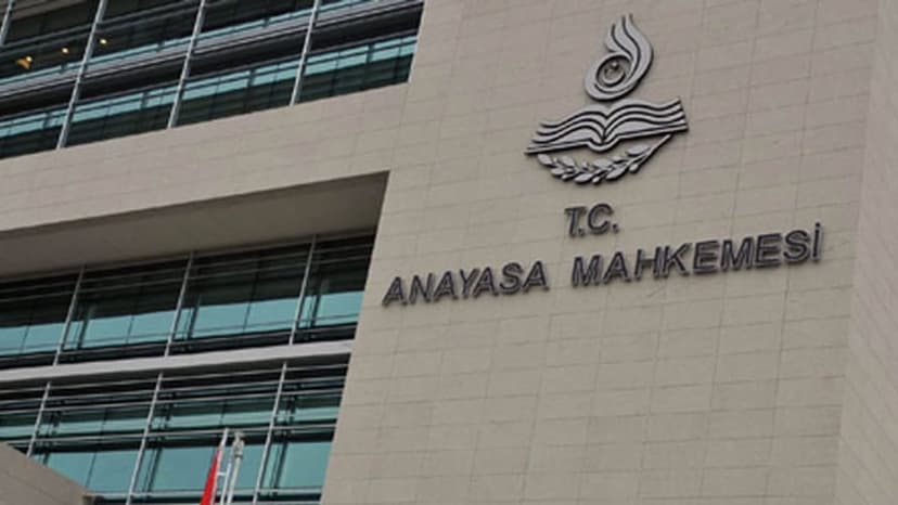 AYM&#039;nin 2021/12977 başvuru numaralı kararı