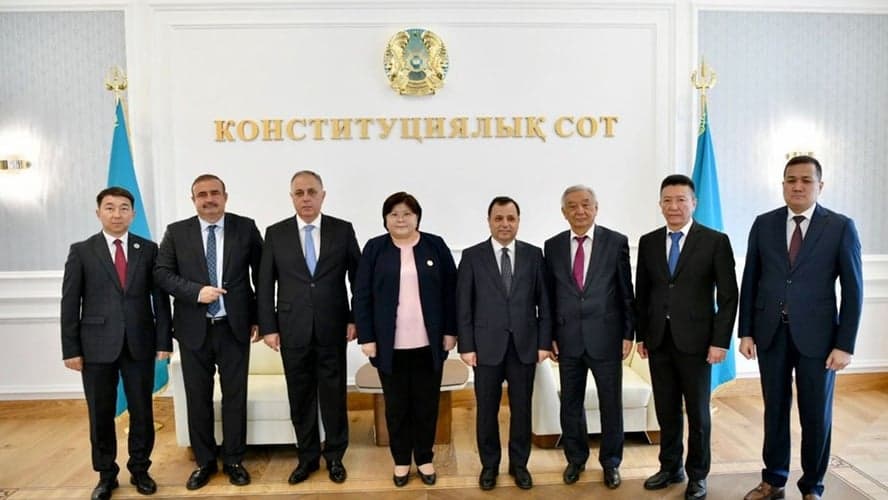 TÜRK-AY Üyesi Anayasa Mahkemeleri Astana’da bir araya geldi