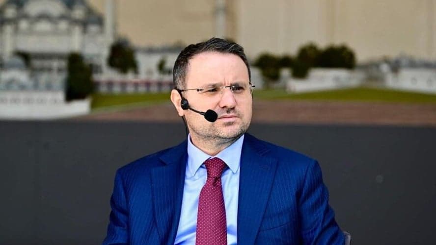 Yapay zekâ yargı süreçlerinde işleri kolaylaştıran bir araç olarak kullanılacak