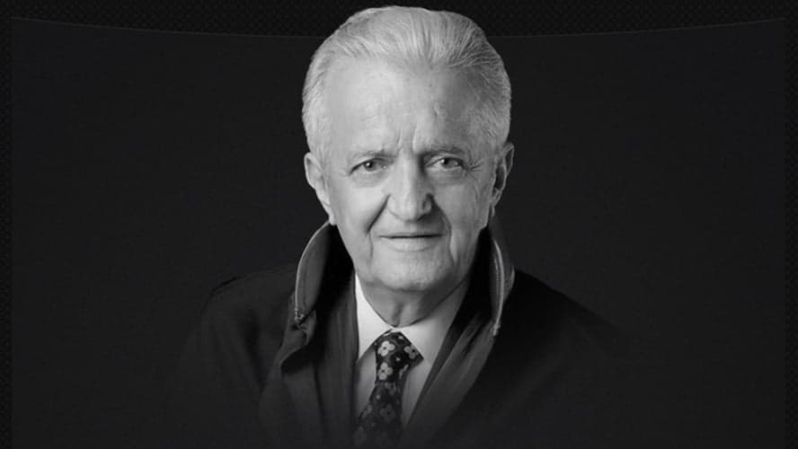 Avukat Aziz Behçet Çomakoğlu vefat etti