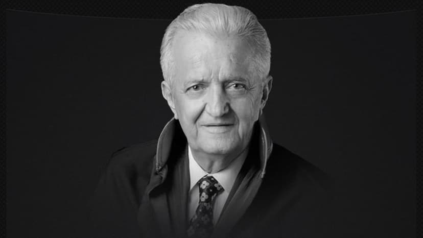 Avukat Aziz Behçet Çomakoğlu vefat etti