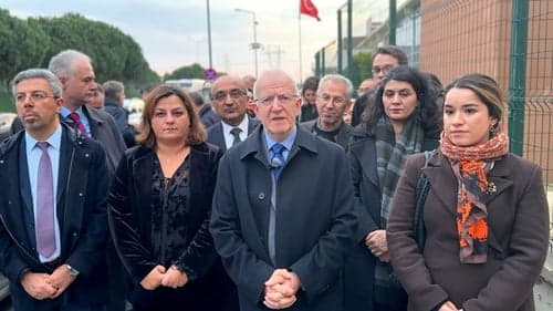 İstanbul Barosu Başkanı ve Yönetim Kurulu Üyeleri hakkında beraat kararı