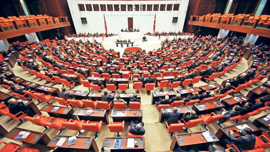 Torba yasa teklifinin 42 maddesi kabul edildi