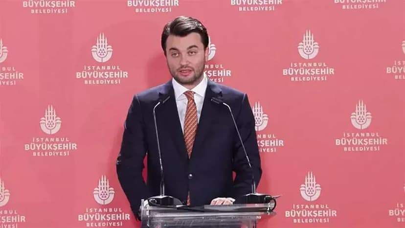 İmamoğlu&#039;nun avukatı Mehmet Pehlivan serbest bırakıldı