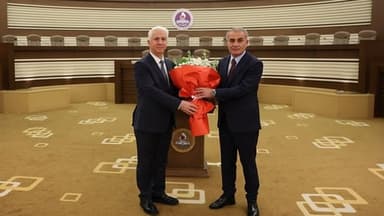 Hasan Tahsin Gökcan, başkanvekilliği görevini İrfan Fidan’a devretti