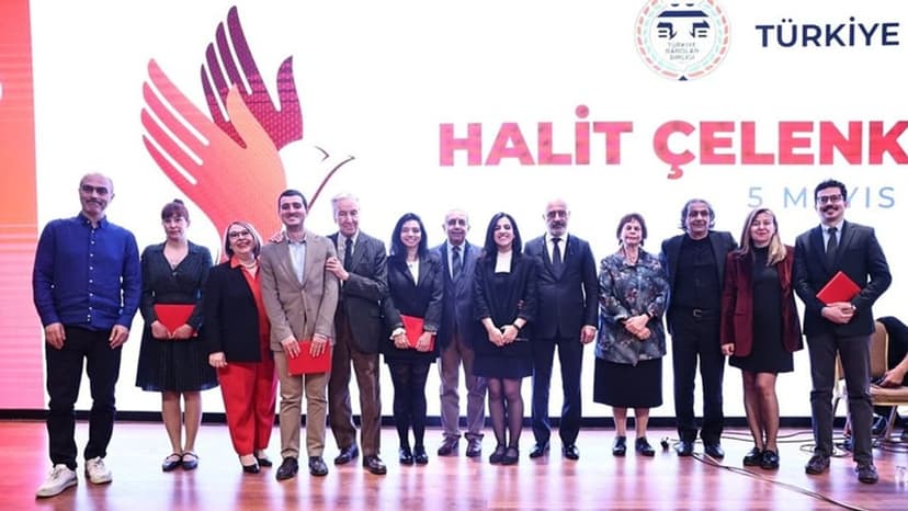 HALİT ÇELENK HUKUK ÖDÜLLERİ SAHİPLERİNİ BULDU