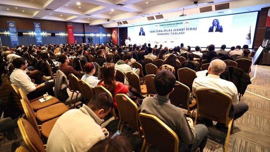 'Yeni İcra-İflâs Kanunu Taslağı' konulu sempozyum gerçekleştirildi