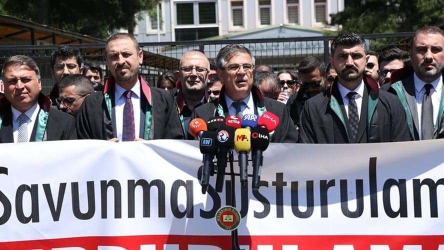 AVUKATA YÖNELİK ŞİDDETE TAHAMMÜLÜMÜZ KALMADI!