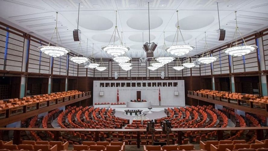 11. Yargı Paketi ertelendi