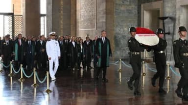 Türkiye Barolar Birliği, kuruluşunun 57. yılında Ata'nın huzurunda