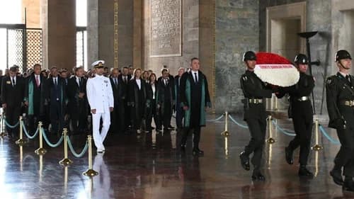 Türkiye Barolar Birliği, kuruluşunun 57. yılında Ata'nın huzurunda