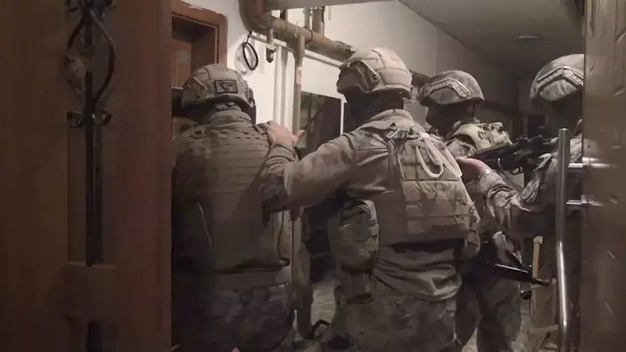 46 ilde FETÖ operasyonu: 151 gözaltı, 82 tutuklama