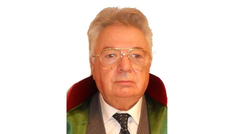 Avukat Engin Giray vefat etti