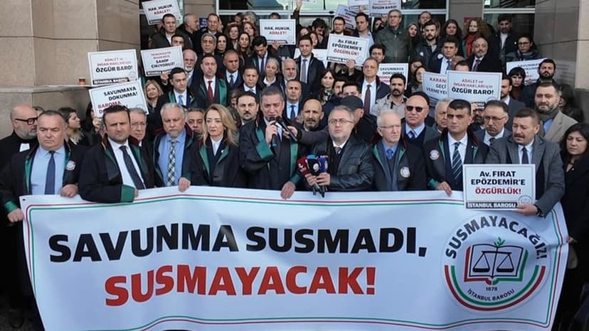 İSTANBUL BAROSU DAVASI&#039;NDA TBB&#039;NİN FER’İ MÜDAHALE TALEBİ KABUL EDİLDİ