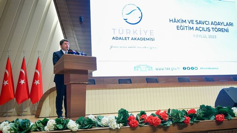 Adalet Bakanı Tunç: Adalet, toplumun huzur ve barışının, mutluluğunun, refahının sigortasıdır