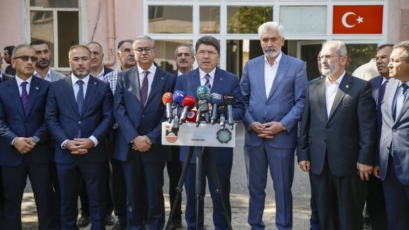 Adalet Bakanı Yılmaz Tunç, kapatılan Diyarbakır Cezaevi&#039;ni ziyaret etti