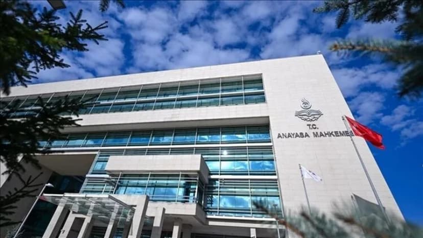 AYM'nin 2021/28857 başvuru numaralı kararı