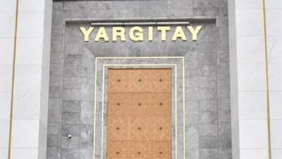 ZİLİ ÇALIP &#039;AÇIN KAPIYI&#039; DİYE BAĞIRARAK KAPIYI YUMRUKLAMAK KONUT DOKUNULMAZLIĞINI BOZMA SUÇUNU OLUŞTURUR