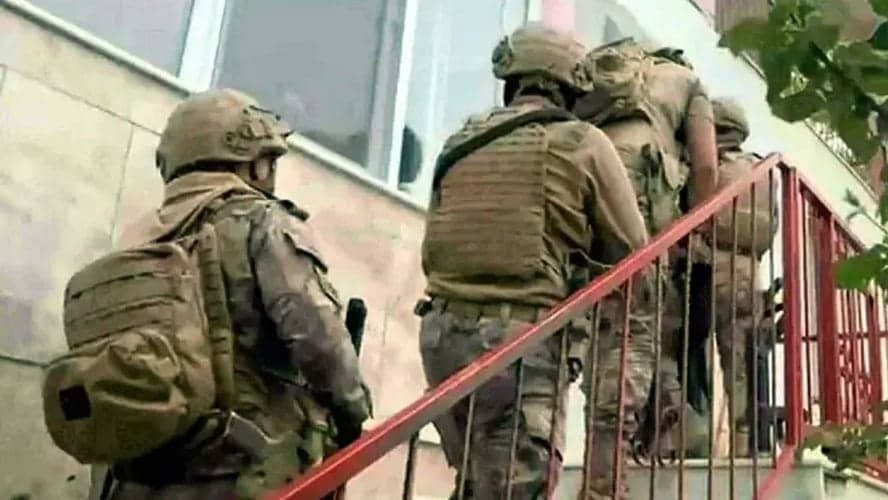 5 ilde sokak çetelerine operasyon: 3'ü avukat 32 gözaltı