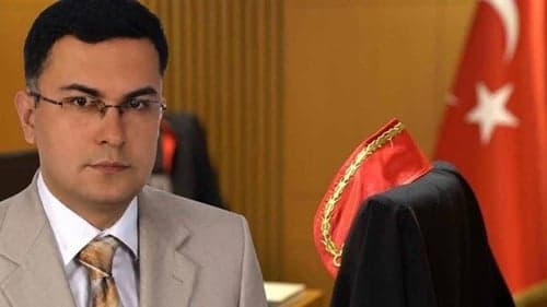 Duruşmada kalp krizi geçiren Savcı Ayhan Uyumaz vefat etti
