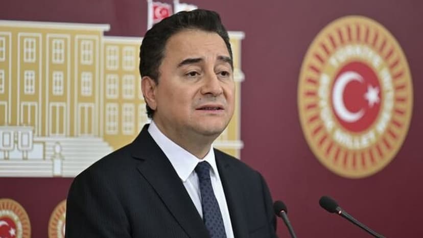 Babacan: Mevcut Anayasa&#039;yı tanımayanlar, yeni anayasa için bizden destek beklemeyin
