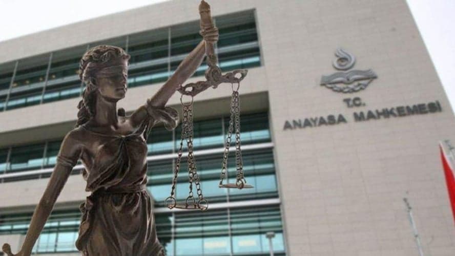 İstinaf İncelemesinin Kanunda Belirlenen Usule Göre Yapılmamasından Dolayı Temyiz Hakkının Kullanılamadığı İddiasıyla Yapılan Başvuruya İlişkin Karar