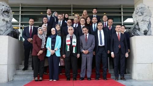 AYM Başkanı Özkaya, Filistin Yargı Heyetini kabul etti